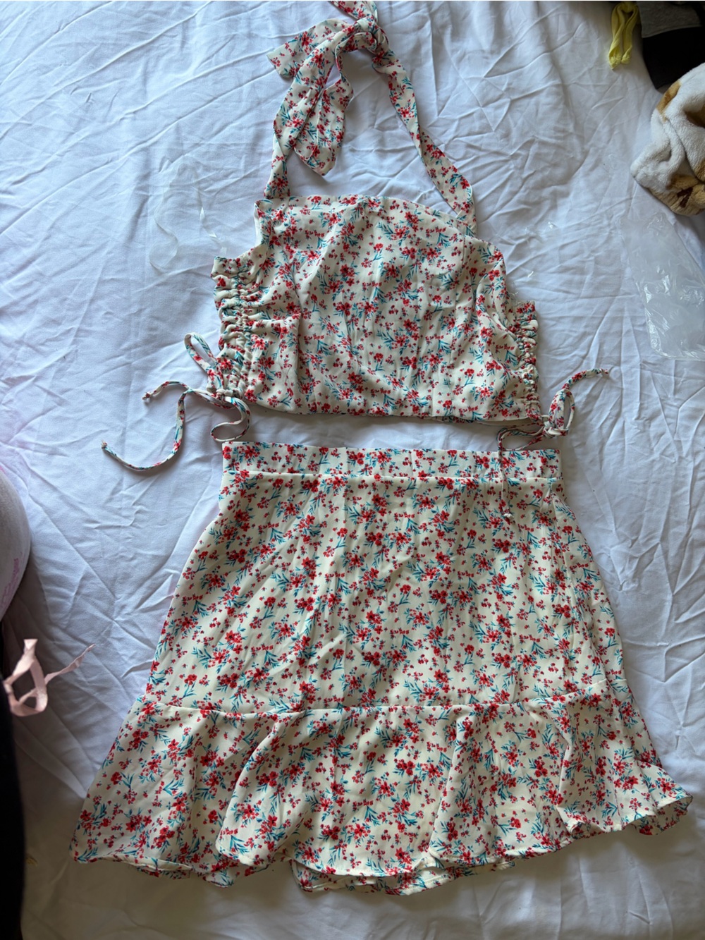 Le Lis Cream Floral Two-Piece Halter Set with Red and Teal Flowers